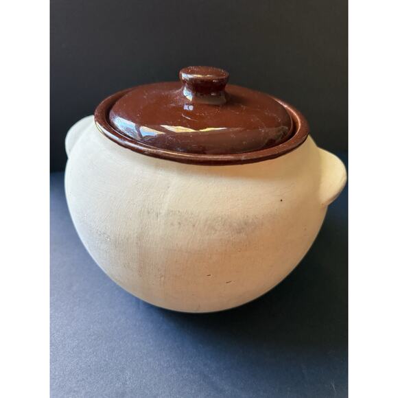 Vintage Watt Oven Ware Pottery Lidded Bisque Beige Chili Bean Crock Pot Cottage - Picture 8 of 8